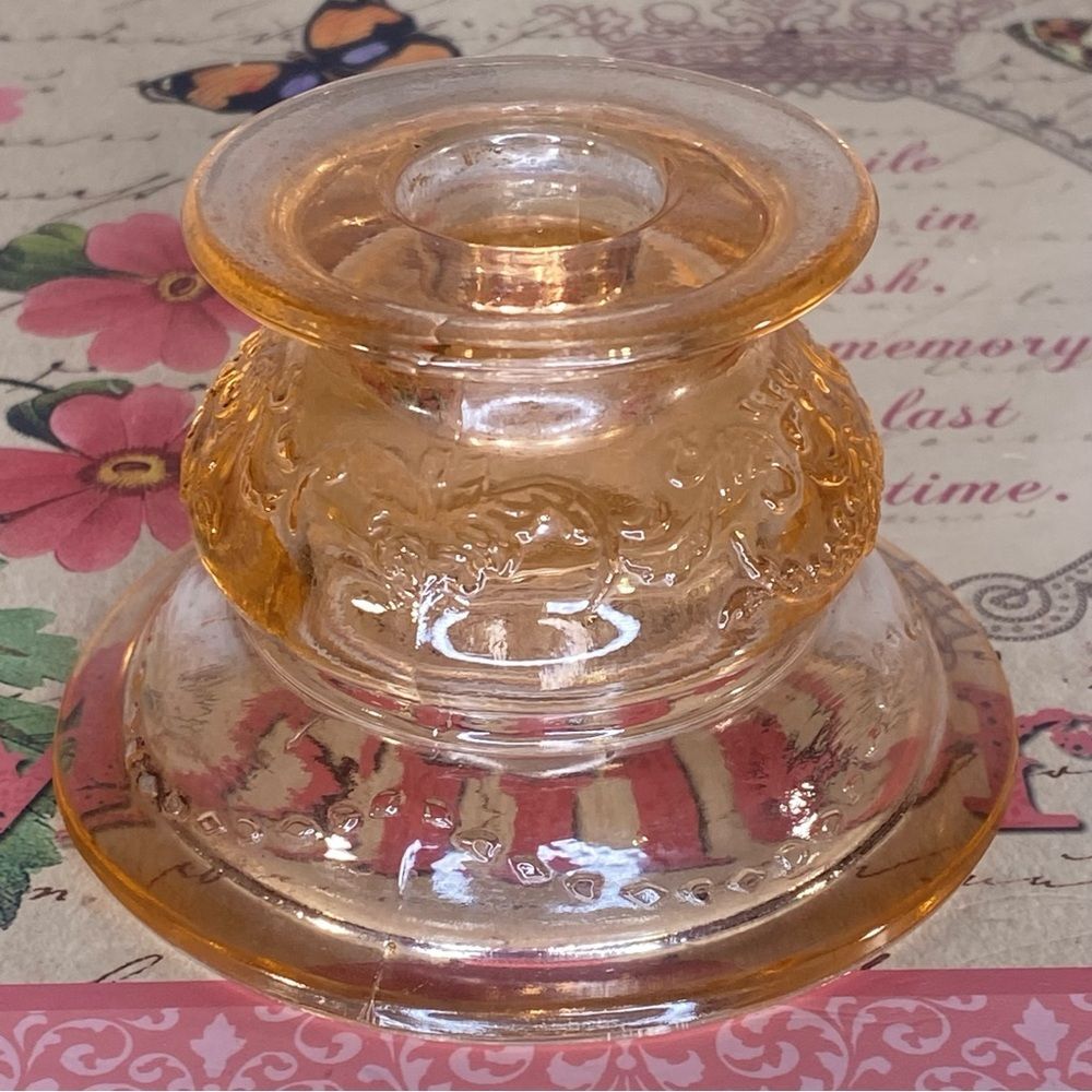 Jeanette Glass Vtg Candle Holder 1930s Depression Glass Cherry Blossom Patten - Picture 4 of 4